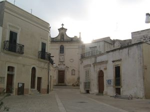 Ritorno a Marittima sul treno dei ricordi: il racconto di un migrante di successo - Corriere Salentino