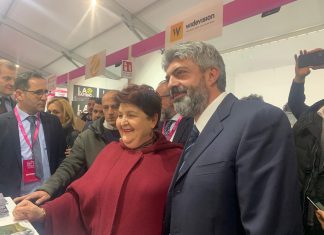 I renziani fanno tremare il governo, le bacchettate di Bellanova. Domani l’assemblea anche per la Puglia