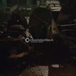 Notte infernale in città: a fuoco sette auto. In un caso rinvenuto materiale infiammabile - Corriere Salentino