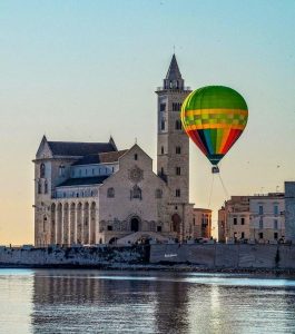 A Lecce atterrano le mongolfiere: tutte le novità sui voli in Puglia - Corriere Salentino