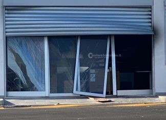 Fiamme nel bar prossimo all’inaugurazione, raid lungo la tangenziale di Lecce