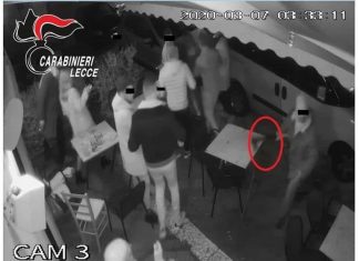 Sfascia il bar ma risarcisce i danni e chiede di patteggiare: torna in libertà