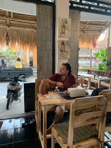 Salentini bloccati in Indonesia lanciano l'appello: "Nessuno ci dice quando potremo rientrare" - Corriere Salentino