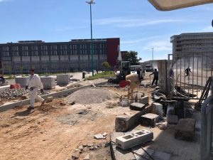 DEA, alle 14:30 terminano i lavori: tutto è pronto. Ecco il nuovo centro covid-19 - Corriere Salentino