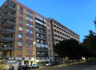 Il video dell’Inno di Mameli dai palazzi di Lecce alle 18. Commozione e speranza di riabbracciarsi presto