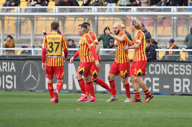 L'Atalanta passeggia al Via del Mare, Lecce sconfitto 7 a 2 - Corriere Salentino
