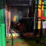 Vile attentato incendiario contro i salentini bloccati in India: distrutto dal fuoco il loro negozio - Corriere Salentino