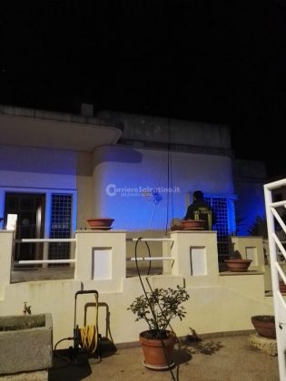 Brucia sfalci di potatura e distrugge 40 ettari agli Alimini. Fumo in casa, paura nel basso Salento - Corriere Salentino