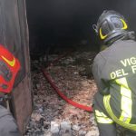 Scoppia incendio nel garage, fiamme raggiungono anche abitazione: inagibili - Corriere Salentino