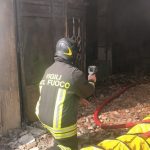 Scoppia incendio nel garage, fiamme raggiungono anche abitazione: inagibili - Corriere Salentino