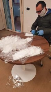 La distribuzione di 4000 mascherine a Nociglia: sono state donate da un concittadino - Corriere Salentino