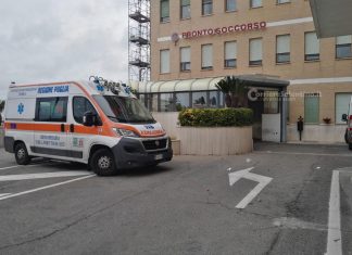 Tricase, bimbo travolto da furgone all’uscita da scuola. Subito ricoverato, non è in pericolo di vita