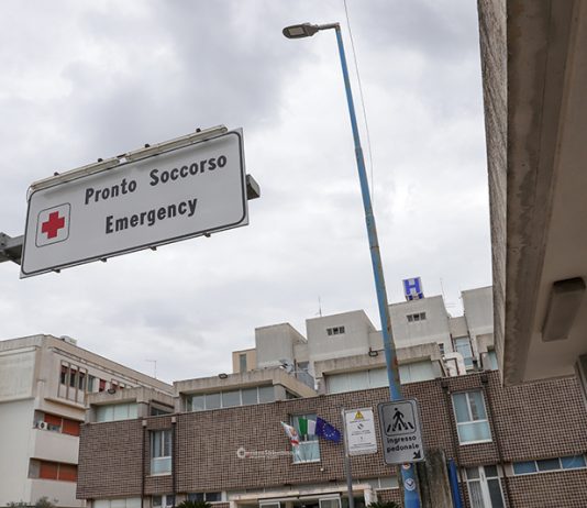 Picchia i genitori che finiscono in ospedale perché si rifiutano di corrispondergli somme di denaro: condannato