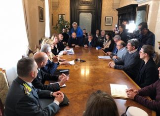 Covid-19, “ad Aradeo nessun nuovo contagio e i due stanno bene”. Tavolo in Prefettura, il Dea per urgenze