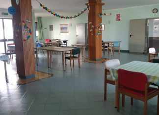 Esposto “Fontanelle”: “Mia madre positiva da giorni e mai isolata, ora ricoverata in condizioni drammatiche”