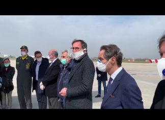 Coronavirus, Boccia ai medici e infermieri albanesi: grande segno di fratellanza