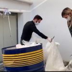 "Popolo del wedding abbandonato dallo Stato", stilista brucia per protesta gli abiti da sposa della sua collezione - Corriere Salentino