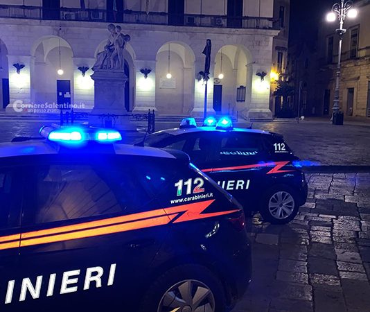 Lite in centro finisce a botte nella notte del weekend: ferito un 18enne