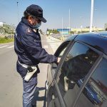 Runners a vari chilometri da casa e gente a spasso senza motivo o per fare gli auguri: multati in 29 - Corriere Salentino