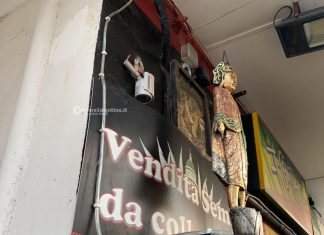 Doppio raid dopo il rogo doloso, non c’è pace per i salentini bloccati in India (che stanno tornando a casa)