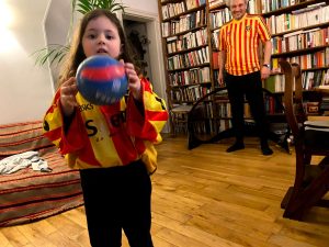 La piccola Louise che da Parigi sogna di fare gol per il Lecce - Corriere Salentino