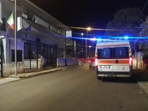 Botte da orbi tra vicini di casa e spunta un bastone: donna in gravidanza finisce in ospedale - Corriere Salentino