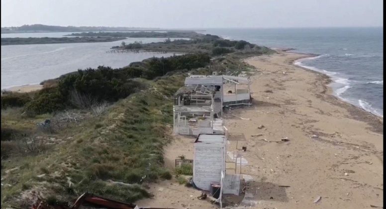 Dopo l'incendio arriva il sequestro: scattano i sigilli per lido di Frigole - Corriere Salentino