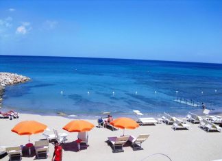 Stabilimenti balneari, il ministro Franceschini insiste: “Proroga fino al 2033 già operativa”