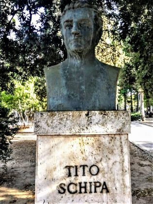 Lecce e l’ultimo commosso saluto a Tito Schipa - Corriere Salentino