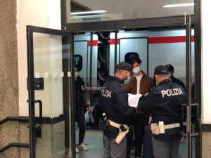 Covid-19, il ritorno dal nord dei salentini che hanno resistito: facce stanche dopo un inferno - Corriere Salentino