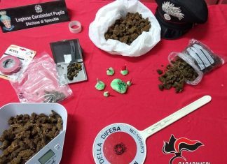 In auto 90 grammi di droga tra cocaina e marijuana, in casa altri 180 grammi di “erba”: in carcere 27enne