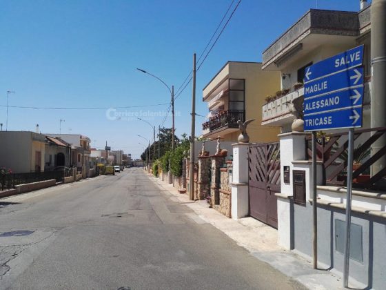 Colpita dallo specchietto di un'apecar, 69enne cade e finisce in ospedale. Conducente rintracciato dalla targa - Corriere Salentino