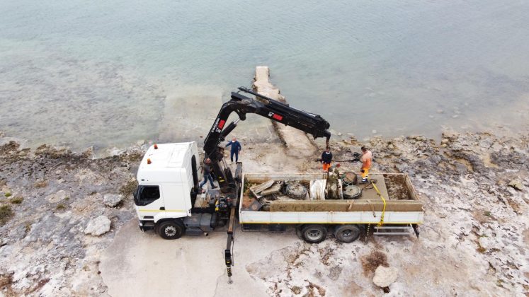 Operazione “Saponara”, blitz congiunto per liberare la spiaggetta - Corriere Salentino