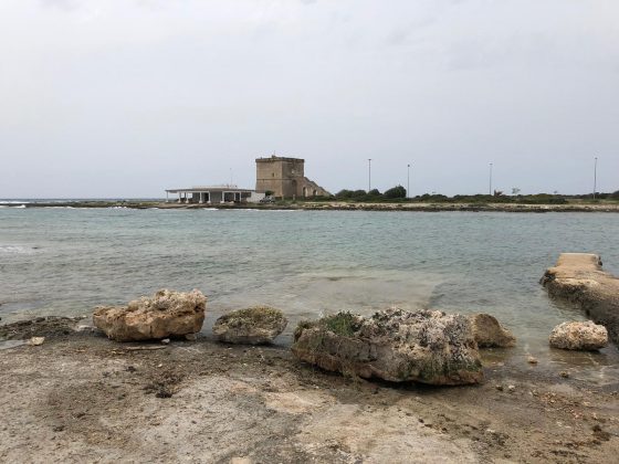Operazione “Saponara”, blitz congiunto per liberare la spiaggetta - Corriere Salentino