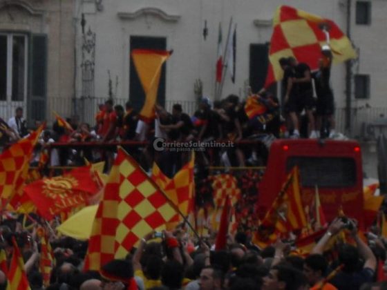 Lecce, 10 anni fa il primo trofeo alzato al cielo. De Canio "Emozione indescrivibile". Sulla salvezza "Il Lecce è in buone mani" - Corriere Salentino