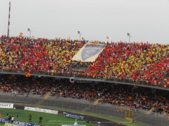 Lecce, 10 anni fa il primo trofeo alzato al cielo. De Canio "Emozione indescrivibile". Sulla salvezza "Il Lecce è in buone mani" - Corriere Salentino