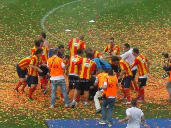 Lecce, 10 anni fa il primo trofeo alzato al cielo. De Canio "Emozione indescrivibile". Sulla salvezza "Il Lecce è in buone mani" - Corriere Salentino