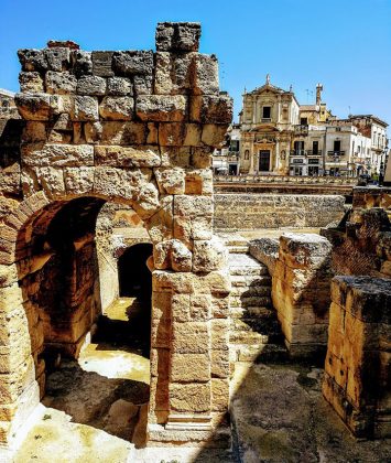 Alla scoperta del Salento: Sugli scavi dell’Anfiteatro romano - Corriere Salentino