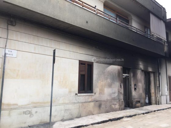 Notte di fuoco nel Salento, bruciano quattro auto in mezz'ora: tre vetture in fiamme nella Grecìa Salentina - Corriere Salentino