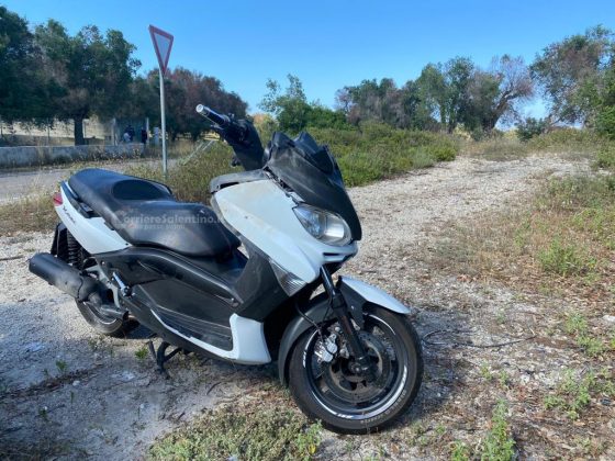 Tragedia sulla litoranea: scivola con la moto per la strada sdrucciolevole, 20enne muore in ospedale - Corriere Salentino