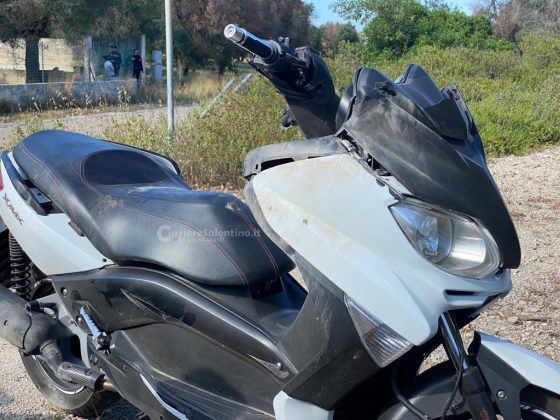 Tragedia sulla litoranea: scivola con la moto per la strada sdrucciolevole, 20enne muore in ospedale - Corriere Salentino
