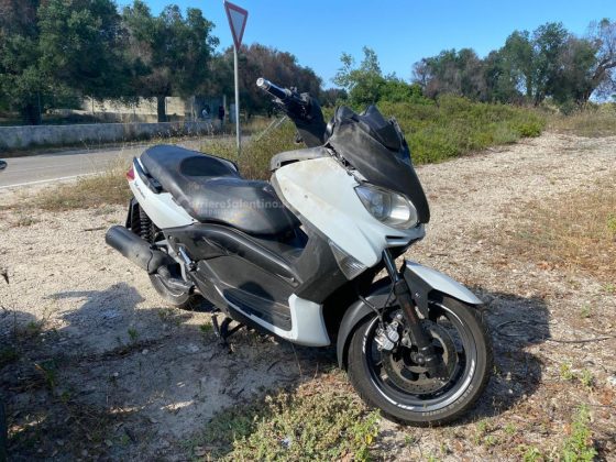 Tragedia sulla litoranea: scivola con la moto per la strada sdrucciolevole, 20enne muore in ospedale - Corriere Salentino