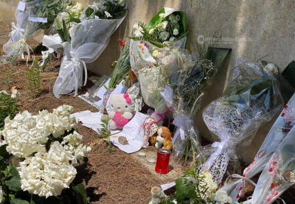 L’ultimo straziante saluto a Luna, ballerine e fiori bianchi nel Duomo di Lecce - Corriere Salentino