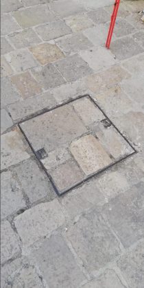 Lavori nel centro, Scorrano contro Open Fiber: “Devastazione”. Replica: “Tutto in regola” - Corriere Salentino