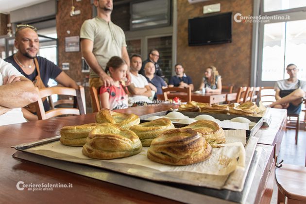 Il rustico leccese diventa "alla moringa" , la pianta dalle mille proprietà benefiche - Corriere Salentino