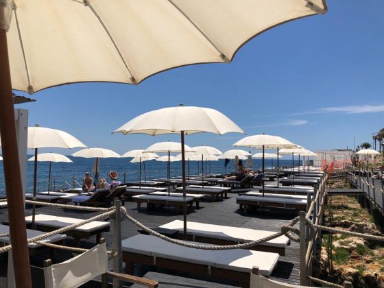 Ricomincia il sogno estivo con il Samarinda sullo splendido mare di Santa Maria di Leuca - Corriere Salentino