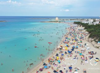 Blitz interforze sulle spiagge di Porto Cesareo contro l’abusivismo commerciale: sequestrata merce per 24.000 euro