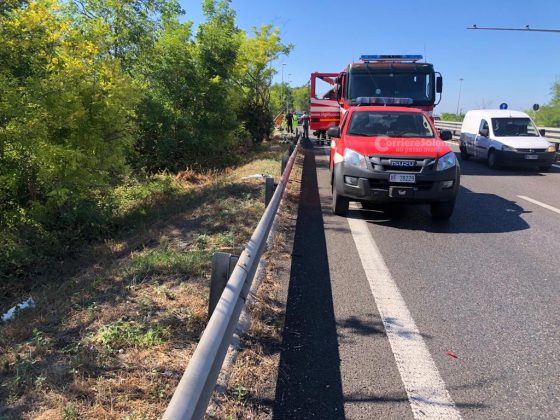 Tamponamento sulla statale: due auto sfondano il guardrail e volano nel terrapieno - Corriere Salentino