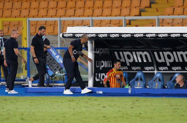 Vince il Lecce ma anche il Genoa, si complica per la salvezza - Corriere Salentino