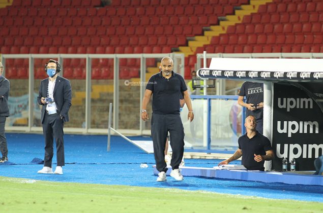 I giallorossi perdono anche nello scontro salvezza, Lecce-Sampdoria 1-2. Arbitraggio discutibile - Corriere Salentino